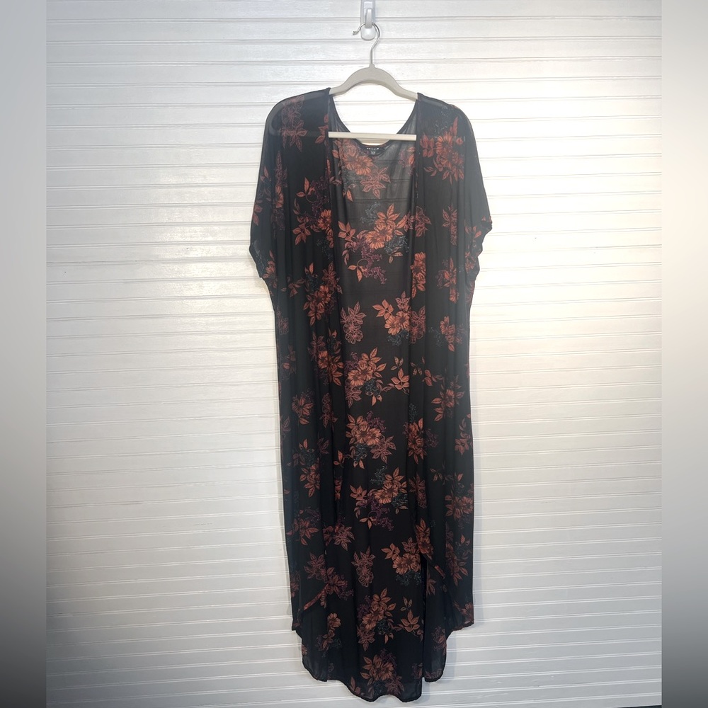 TORRID lightweight duster
